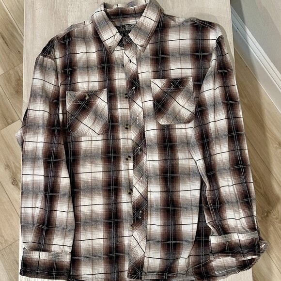 Canyon Guide Outfitter's XL Button Down - Picture 5 of 5